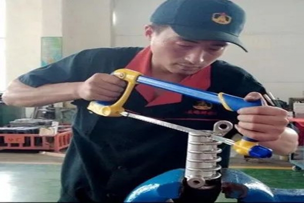 喜报-瑞祥模具任兆绪同志荣获2022年度“济宁工匠”